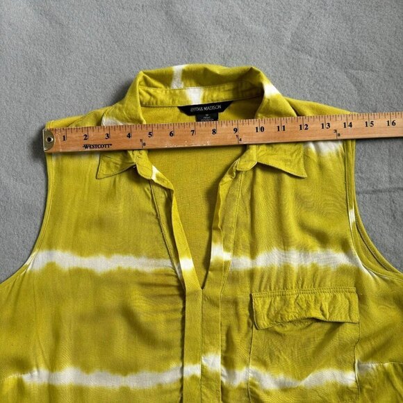 89Th & Maddison Sleeveless Button Up Stripped Top. Size 1X - Picture 5 of 6